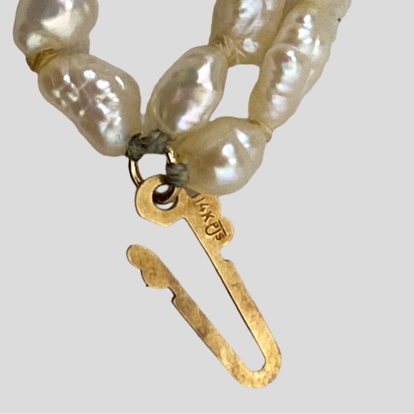 Vintage 3 Strand Baroque Pearl 14K Gold Bracelet 7.5" - Picture 4 of 5